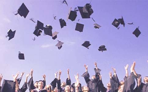 专科毕业生个人自荐信