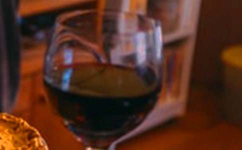 描写红酒的优美句子