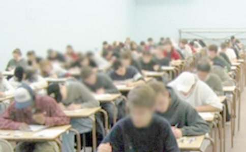 ��ĩ���ؿ��Լ��ɱ�֤��