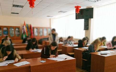 �����ϣ�Сѧ���п�������