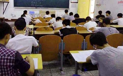 �����������п��Ե�����300�ּ���5ƪ