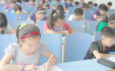 ���꼶���п��Ե�����300�ּ���8ƪ