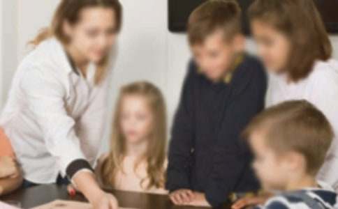 �ҳ�����ʦѧУ�����ѡ125�䣩