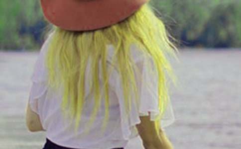 女生签名简单干净短句