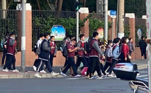中学生的保证书模板汇编5篇